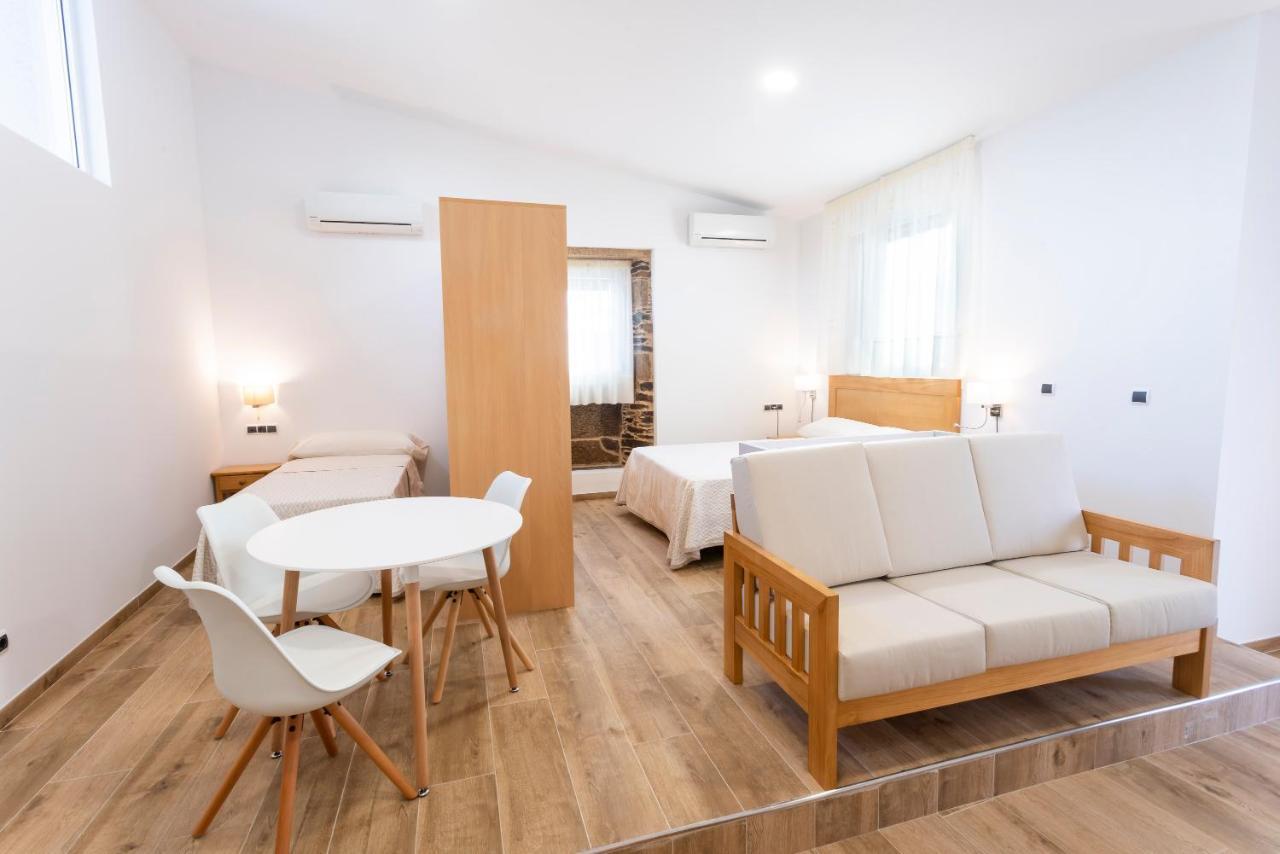 Hotel Donas E Cabaleiros Boqueixon エクステリア 写真