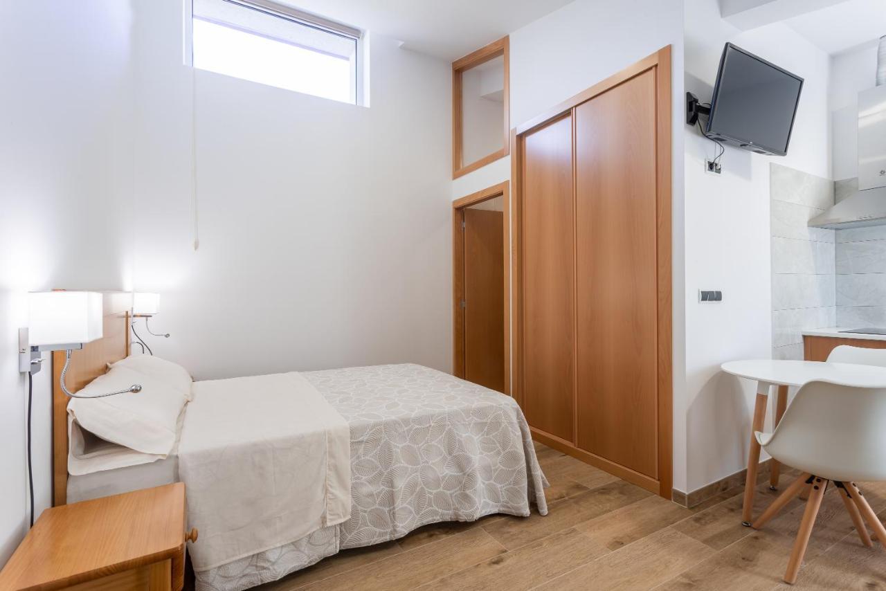 Hotel Donas E Cabaleiros Boqueixon エクステリア 写真
